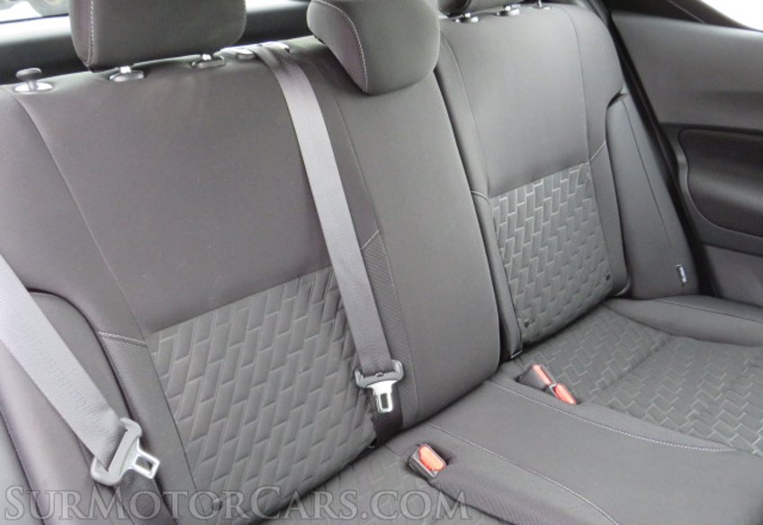 2021 Nissan Kicks - Image 22