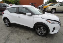 2021 Nissan Kicks - Image 10