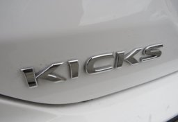 2021 Nissan Kicks - Image 47