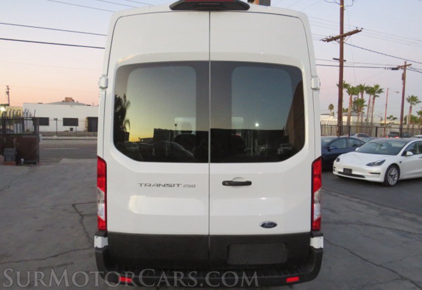 2021 Ford Transit Cargo Van - Image 12
