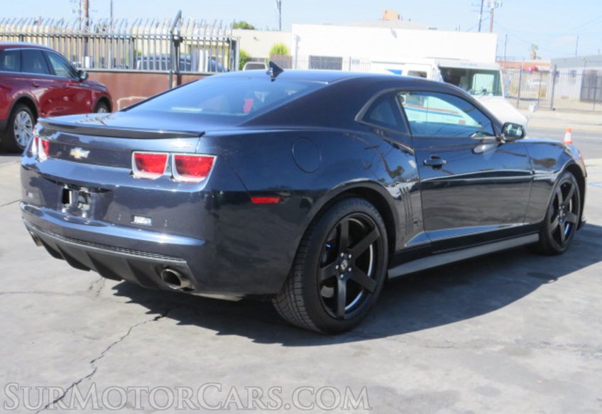 2013 Chevrolet Camaro - Image 10