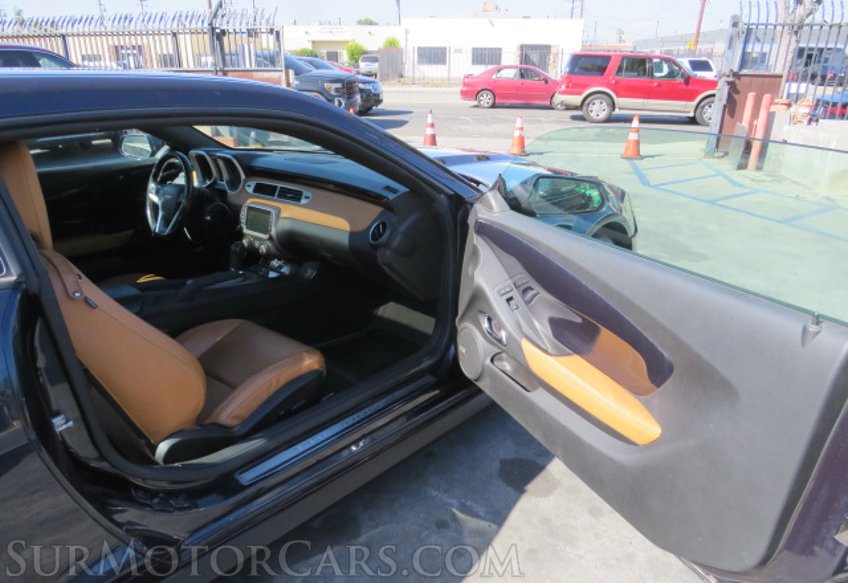 2013 Chevrolet Camaro - Image 21