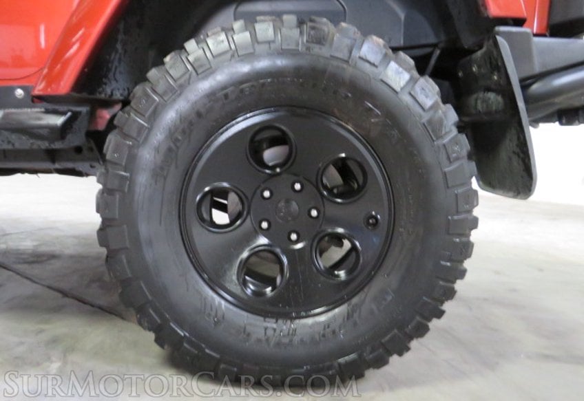 2016 Jeep Wrangler AEV V8 - Image 24