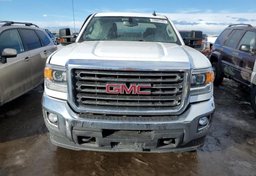 2017 GMC Sierra 2500HD - Image 5