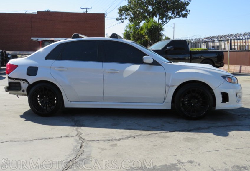 2011 Subaru Impreza Sedan WRX - Image 11