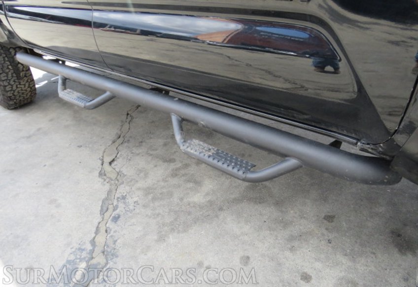 2021 Toyota Tacoma - Image 21