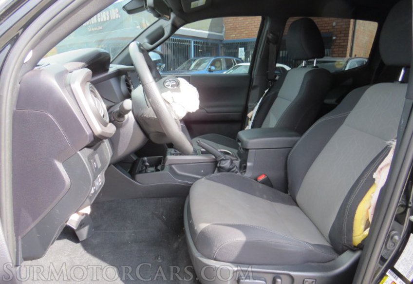 2021 Toyota Tacoma - Image 28