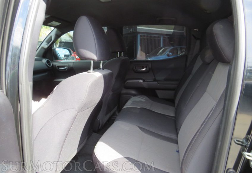 2021 Toyota Tacoma - Image 32