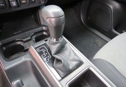 2021 Toyota Tacoma - Image 44