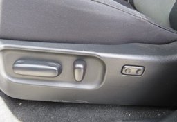 2021 Toyota Tacoma - Image 47