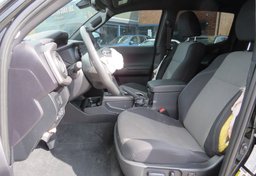 2021 Toyota Tacoma - Image 28