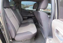 2021 Toyota Tacoma - Image 30