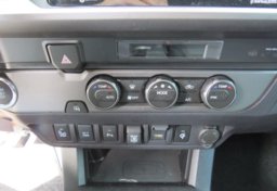 2021 Toyota Tacoma - Image 38