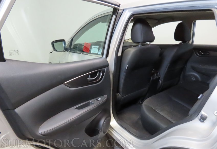 2022 Nissan Rogue Sport - Image 21