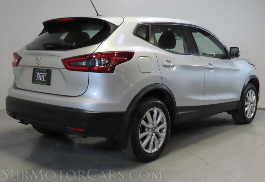 2022 Nissan Rogue Sport - Image 7