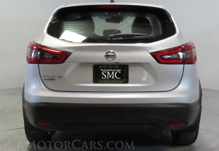 2022 Nissan Rogue Sport - Image 11