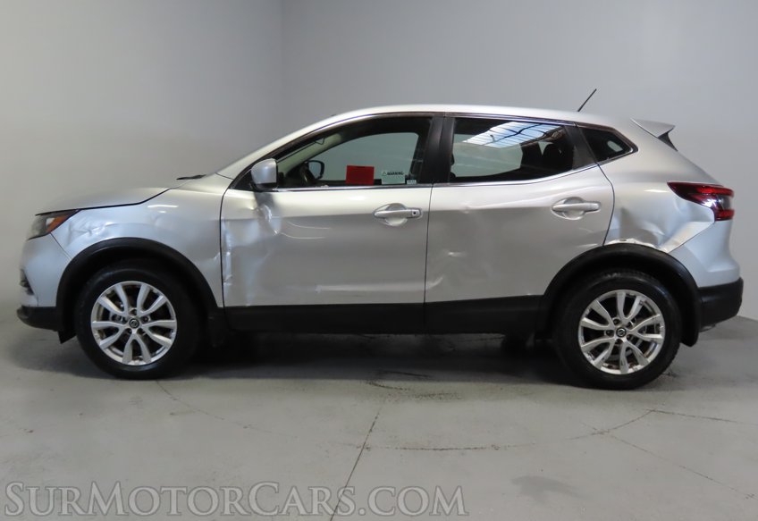 2022 Nissan Rogue Sport - Image 6