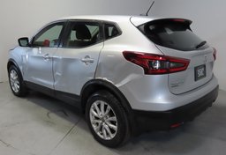 2022 Nissan Rogue Sport - Image 10