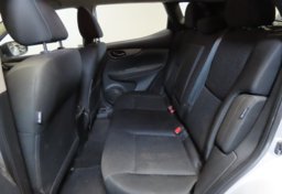 2022 Nissan Rogue Sport - Image 25