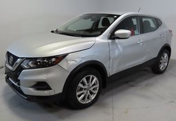 2022 Nissan Rogue Sport - Image 2