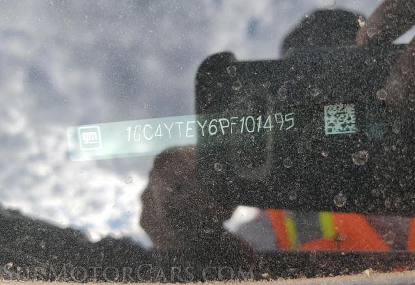 2023 Chevrolet Silverado 3500HD - Image 12