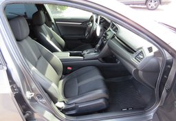 2020 Honda Civic Hatchback - Image 31