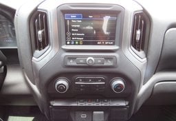 2019 Chevrolet Silverado 1500 - Image 37