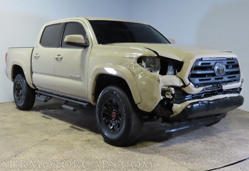 2019 Toyota Tacoma - Image 4