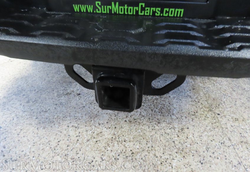 2019 Toyota Tacoma - Image 18