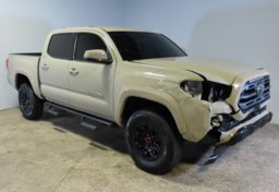 2019 Toyota Tacoma - Image 2
