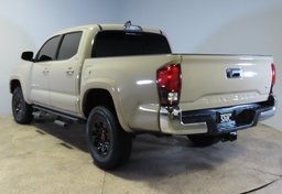 2019 Toyota Tacoma - Image 7