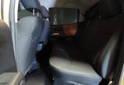 2019 Toyota Tacoma - Image 29