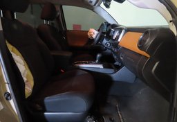 2019 Toyota Tacoma - Image 25