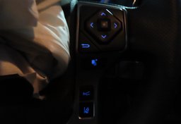 2019 Toyota Tacoma - Image 34