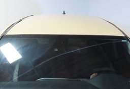 2019 Toyota Tacoma - Image 13