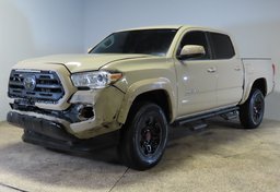 2019 Toyota Tacoma - Image 3
