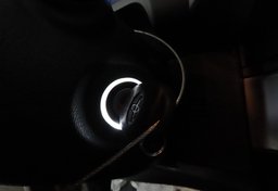 2019 Toyota Tacoma - Image 35