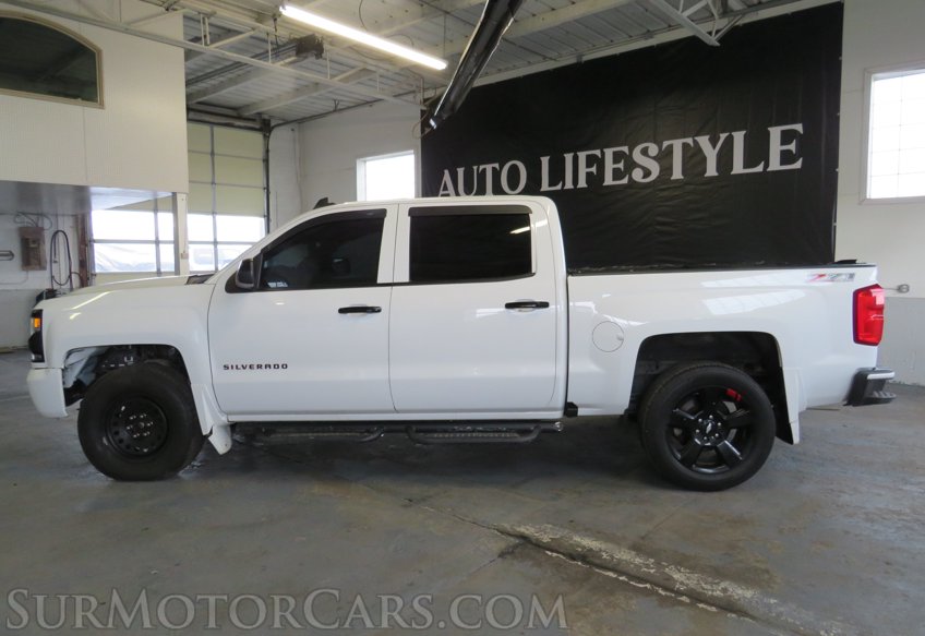 2017 Chevrolet Silverado 1500 - Image 11