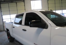 2017 Chevrolet Silverado 1500 - Image 17