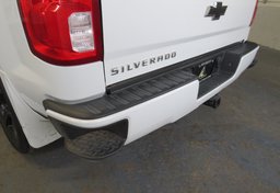 2017 Chevrolet Silverado 1500 - Image 23