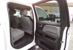 2019 Chevrolet Silverado 2500HD - Image 24