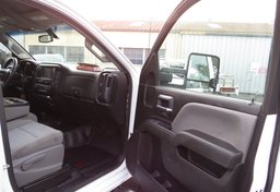 2019 Chevrolet Silverado 2500HD - Image 22