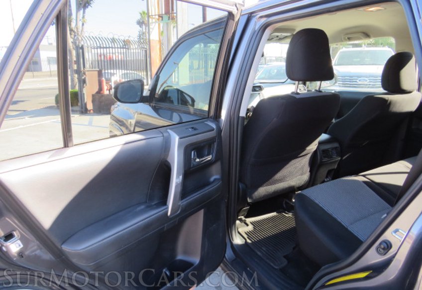 2022 Toyota 4Runner - Image 22