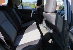 2022 Toyota 4Runner - Image 31