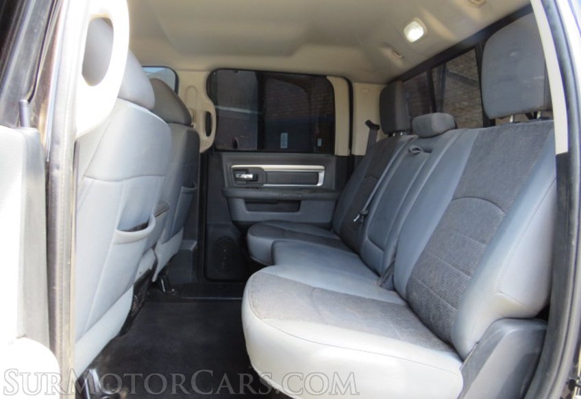 2015 Ram 2500 - Image 34