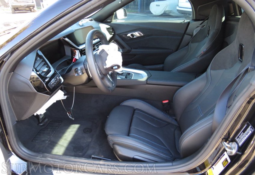 2021 BMW Z4 - Image 27