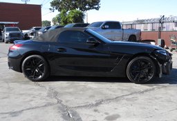 2021 BMW Z4 - Image 14