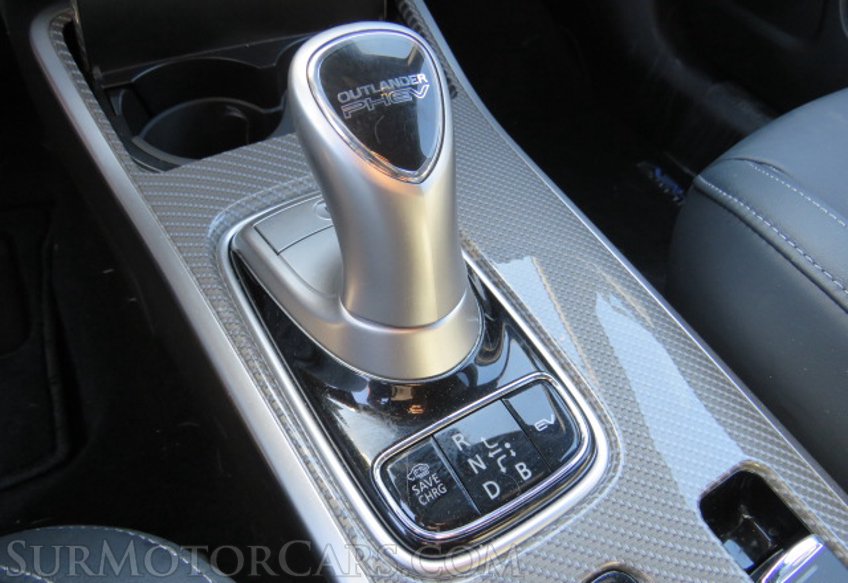 2022 Mitsubishi Outlander PHEV - Image 39