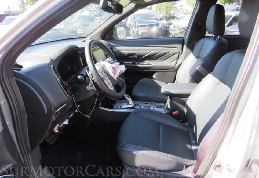 2022 Mitsubishi Outlander PHEV - Image 22