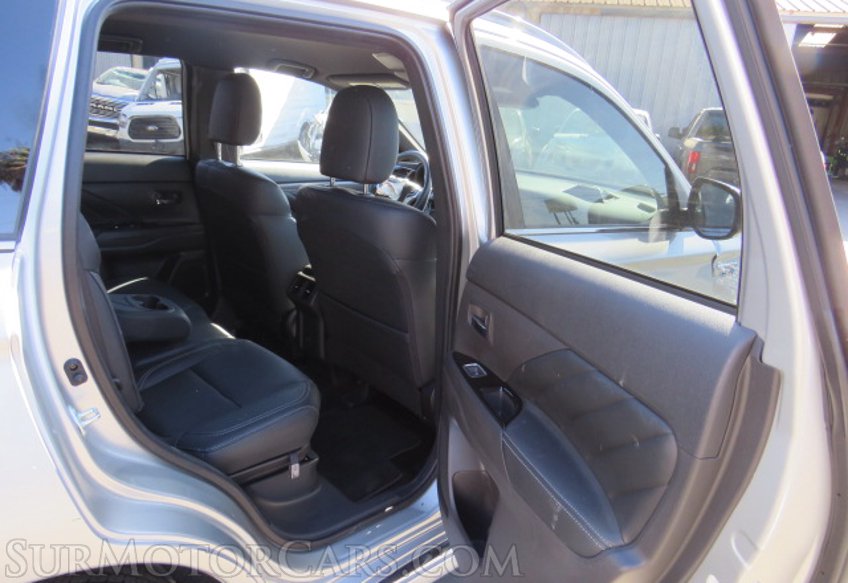 2022 Mitsubishi Outlander PHEV - Image 27